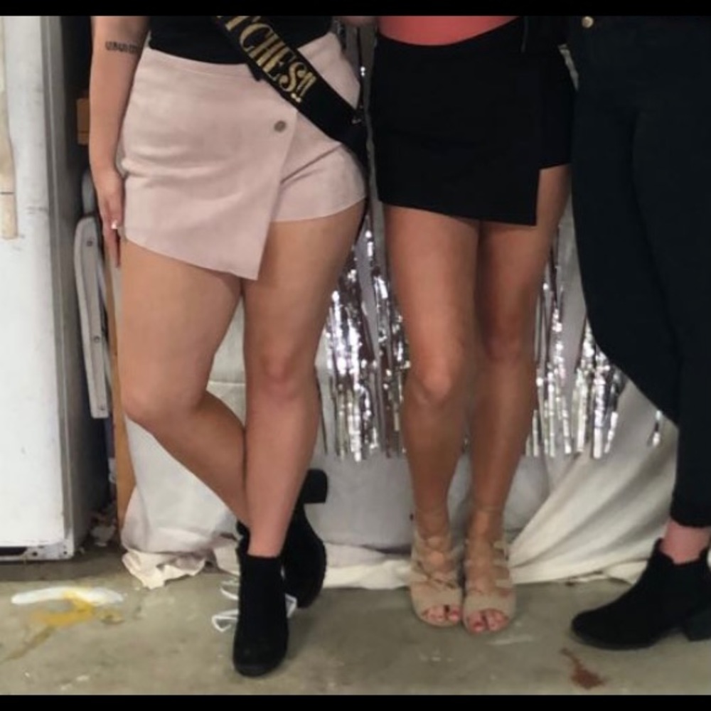 charlotte russe skort